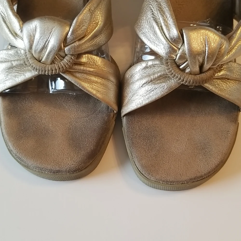Liz Claiborne Gold Metallic Leather Espadrille/Slides/Mules